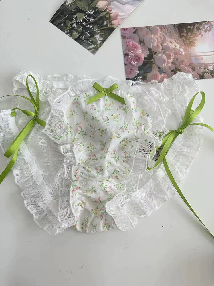 Cottage Vintage Lingerie Set Bra and Panty Floral