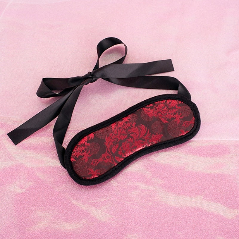 Red/Black Valentines 8 Piece Bondage Kit – DDLG World