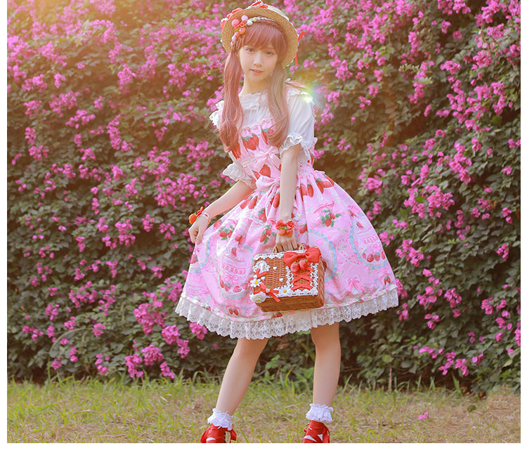Wicker Strawberry Lolita Purse