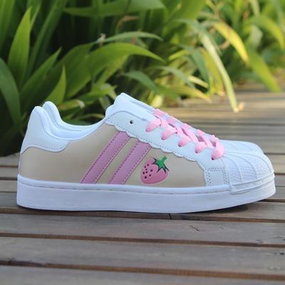Sweet Strawberry Runners - shoes